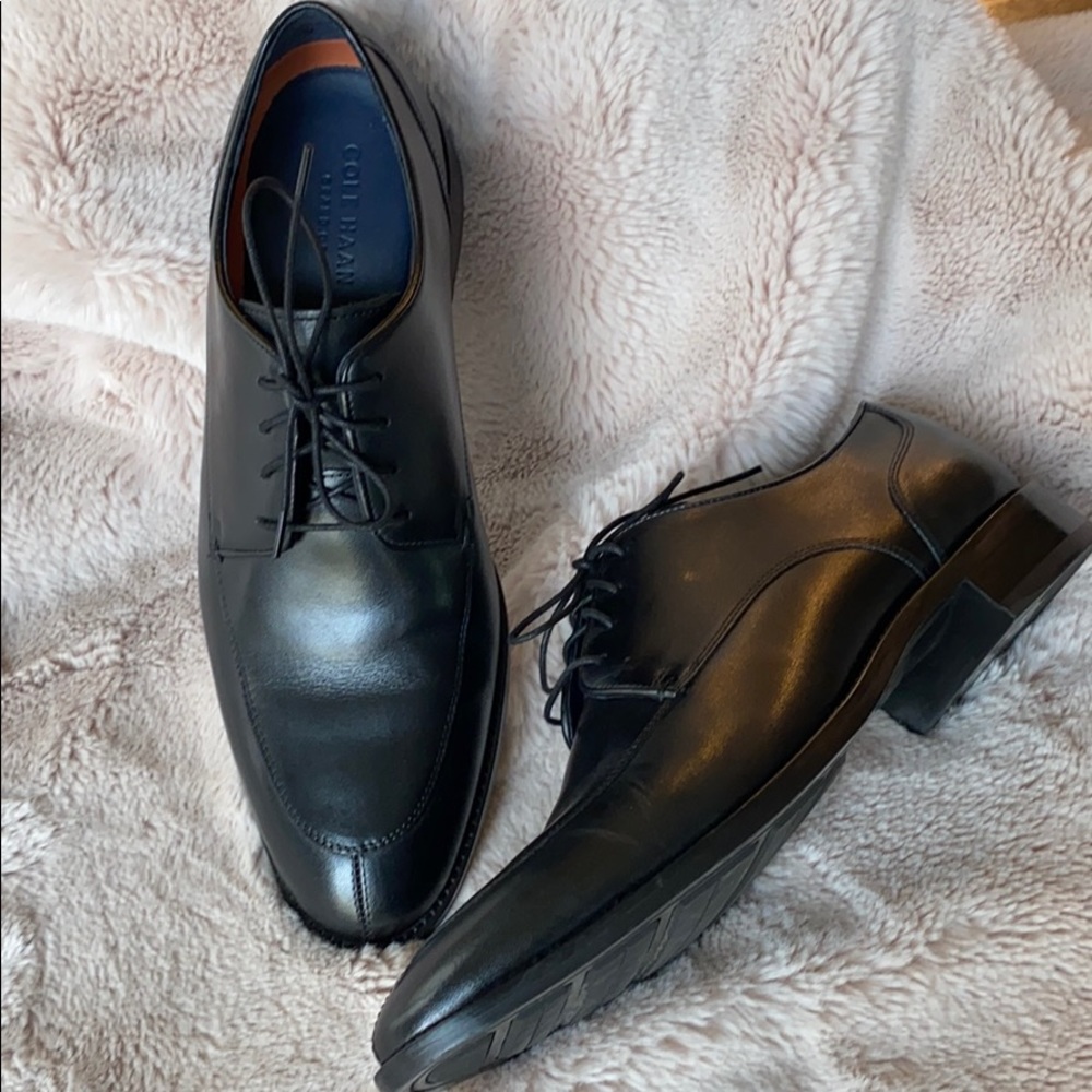 Once worn Cole HAAN Men’s dress shoes